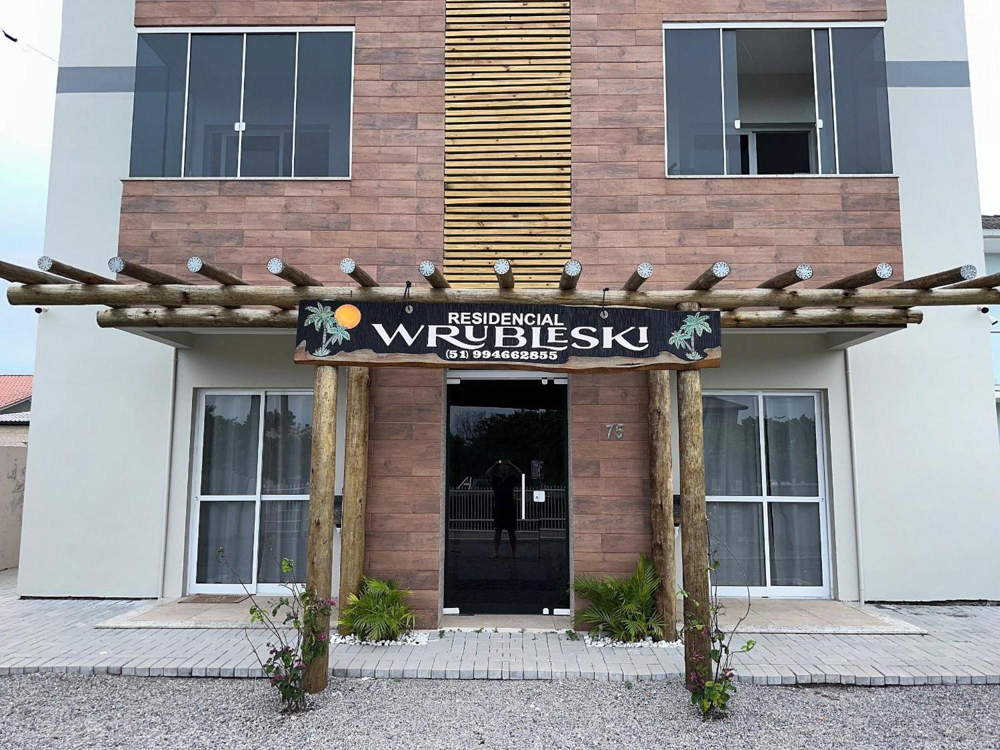 Residencial Wrubleski Sc Pinheira Εξωτερικό φωτογραφία