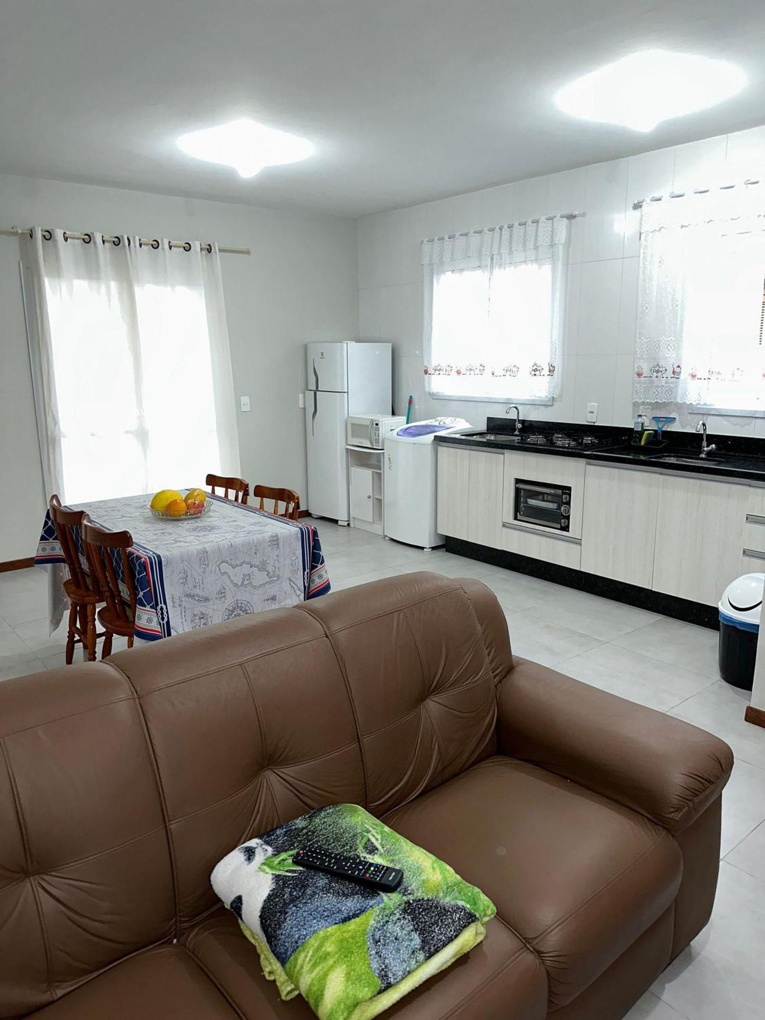 Residencial Wrubleski Sc Pinheira Εξωτερικό φωτογραφία